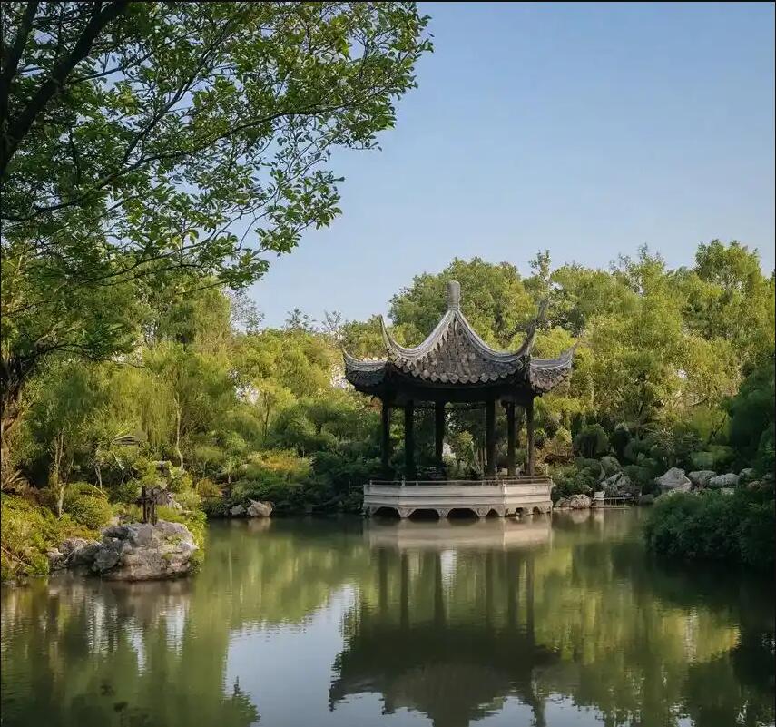 弥渡县半雪餐饮有限公司